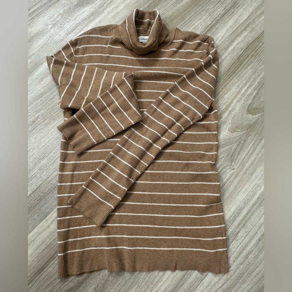 Coldwater Creek Tan and White Turtleneck Sweater